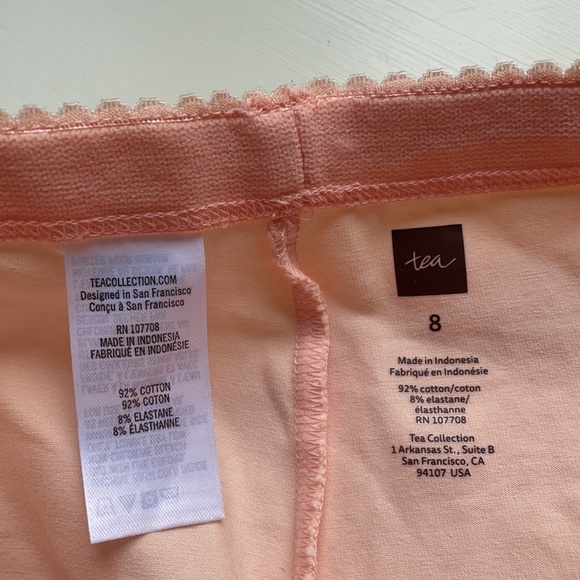 Tea Collection | Blush Peach Capri Leggings | 8 - Picture 10 of 11